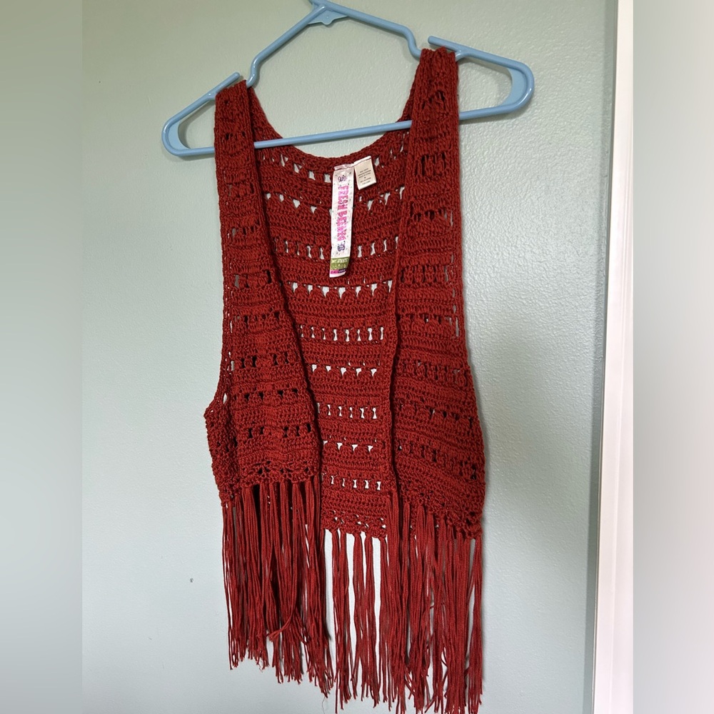 Fresh brewed knit fringe vest size medium